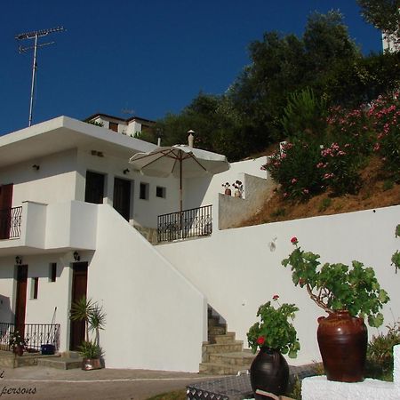 Villa Frideriki Ayía Paraskeví Exterior foto