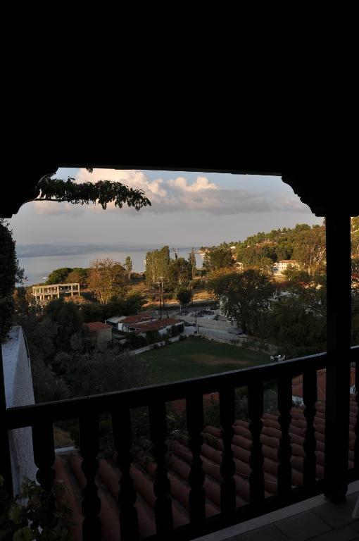 Villa Frideriki Ayía Paraskeví Exterior foto