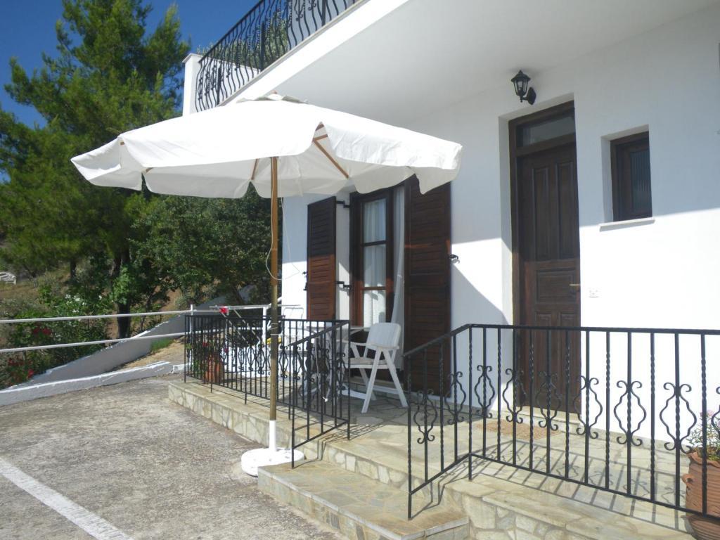 Villa Frideriki Ayía Paraskeví Exterior foto